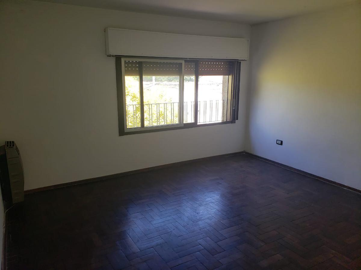 Foto de VENTA - CASA EN PLANTA ALTA -2 DORMITORIOS- SOLIS 848 - BELGRANO, imagen 5