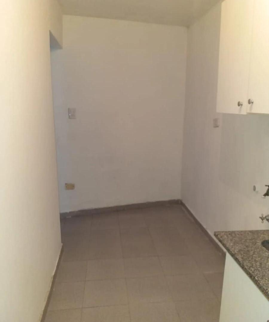 VENTA-SAAVEDRA 2348-DEPARTAMENTO DE PASILLO 2 DORMITORIOS-JORGE CURA-ROSARIO