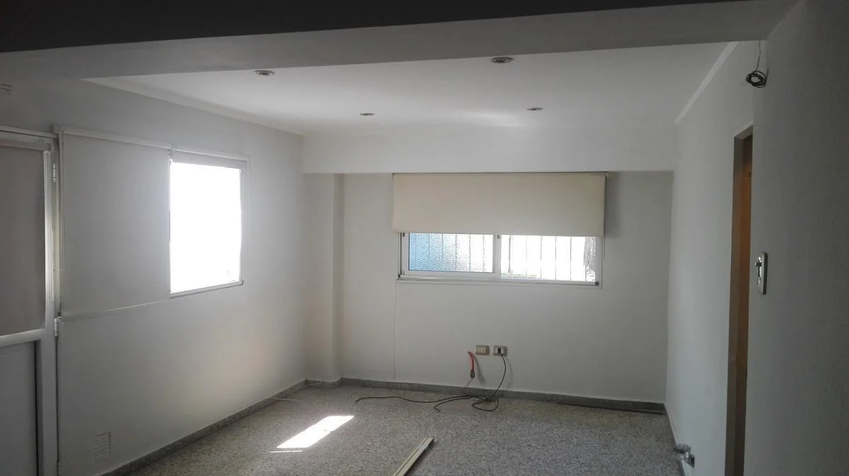 VENTA-CASA 2 DORMITORIOS-GARGE-QUINCHO-MONTEVIDEO 4774-BARRIO AZCUENAGA