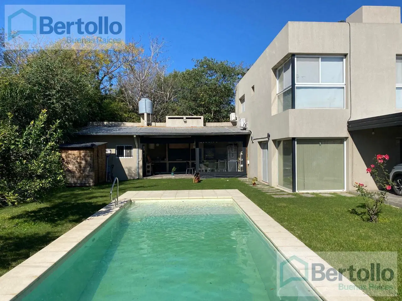 VENTA-CASA 2 DORMITORIOS Y PILETA-SARMIENTO 157-ROLDAN- SANTA FE 4