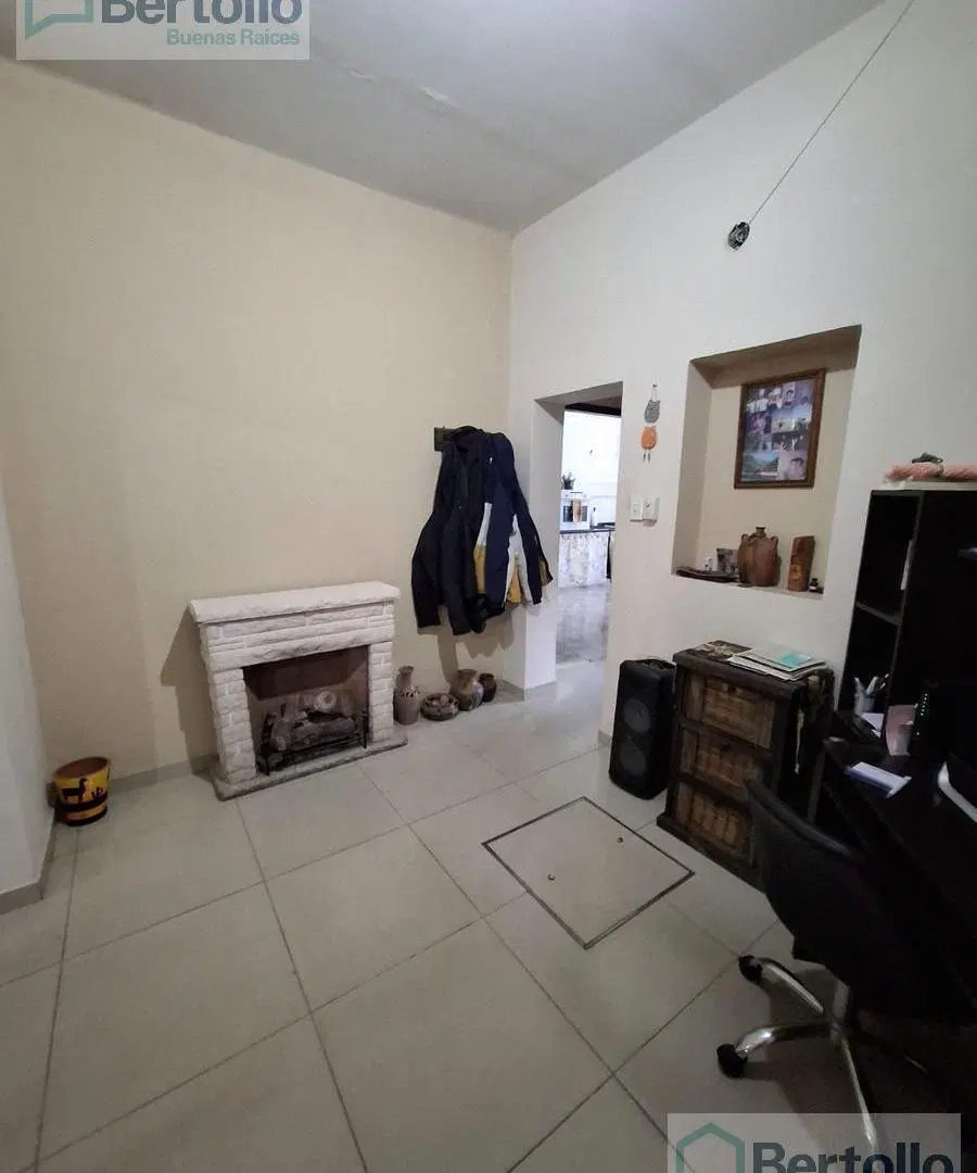 VENTA - ESPAÑA 3480-CASA- 2 DORMITORIOS - ESPAÑA Y HOSPITALES - ROSARIO 2
