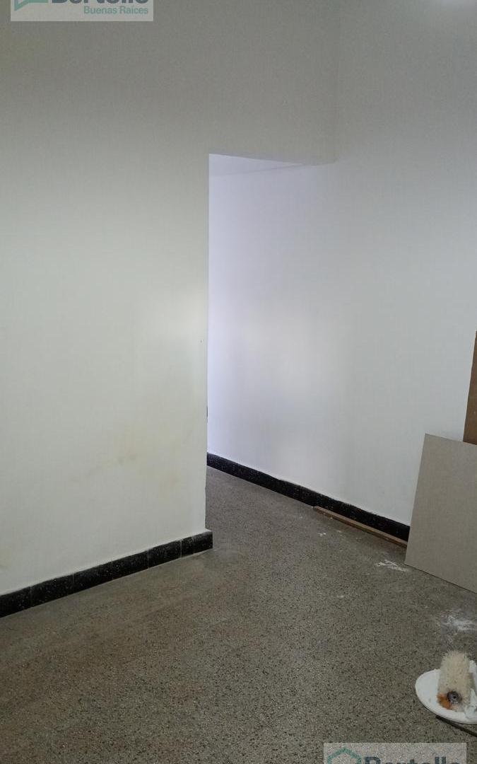 ALQUILER-CASA - 2 DORMITORIOS - CHICLANA 865 - BARRIO SARMIENTO- ROSARIO