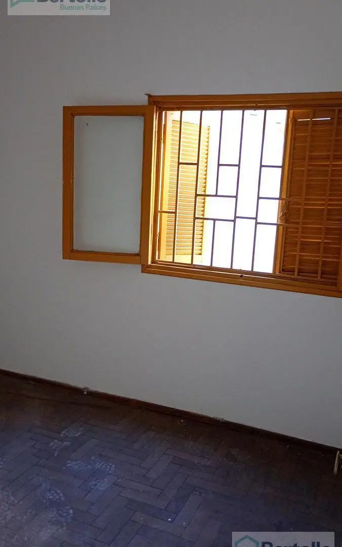 ALQUILER- CASA INTERNA- DOS DORMITORIOS-BARRIO SARMIENTO-ROSARIO 2