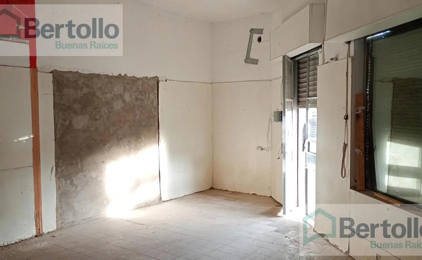 ALQUILER- LOCAL COMERCIAL - 30 M2- BARRIO SARMIENTO-ROSARIO 1