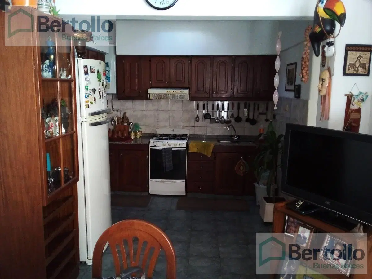 VENTA - CASA - 2 DORMITORIOS - SAN NICOLAS 1020- ECHESORTU - ROSARIO 3