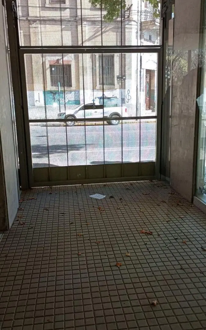 ALQUILER- DTO Y COCHERA- 1 DORMITORIO- ZEBALLOS ESQ. OV. LAGOS- NTRA. SRA. DE LOURDES- ROSARIO 1