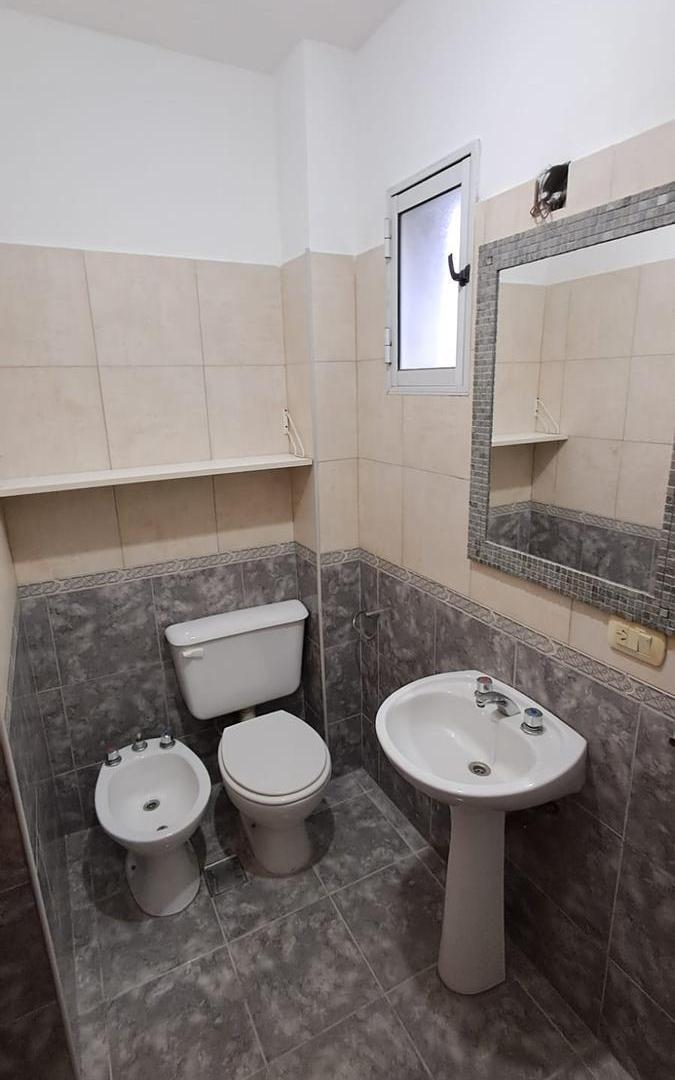 Foto de VENTA-3 DE FEBRERO 4707-1 DORMITORIO- ECHESORTU-ROSARIO, imagen 2