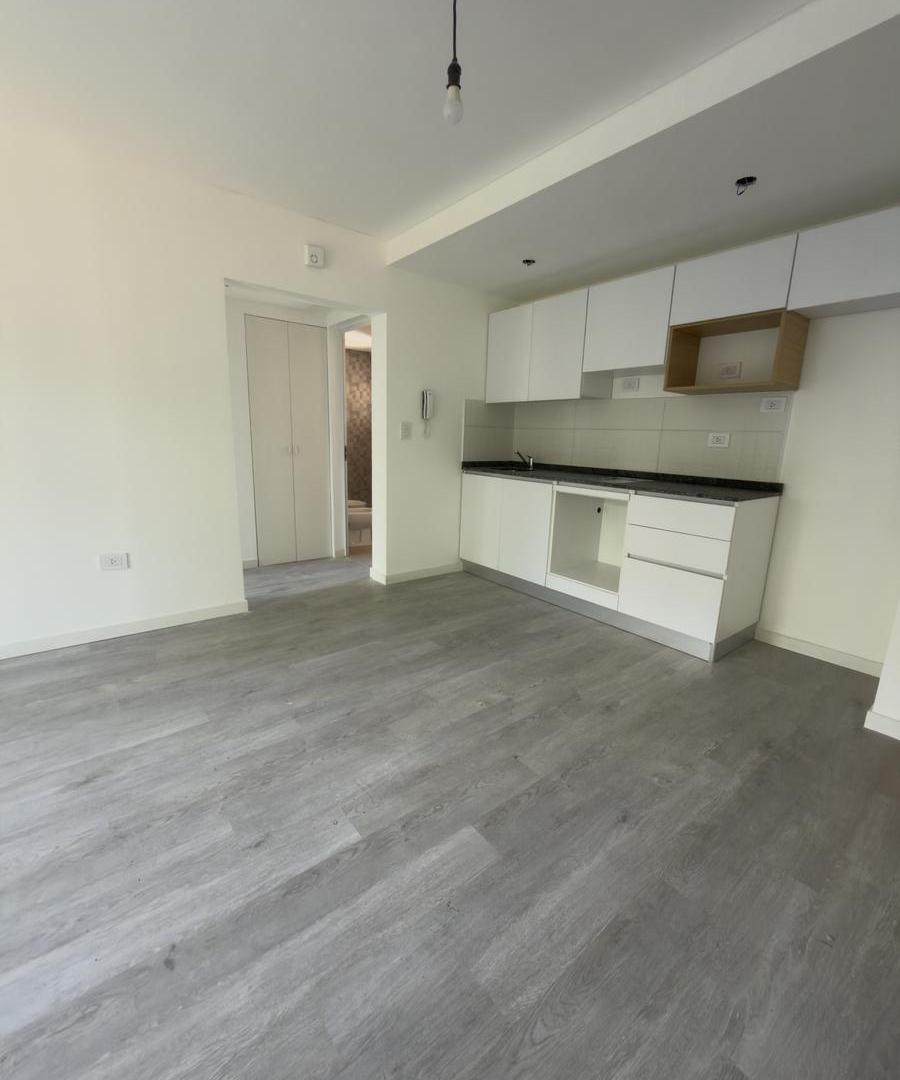Foto de VENTA-DEPARTAMENTO 1 DORMITORIO-PISO EXCLUSIVO-SAN JUAN, imagen 5
