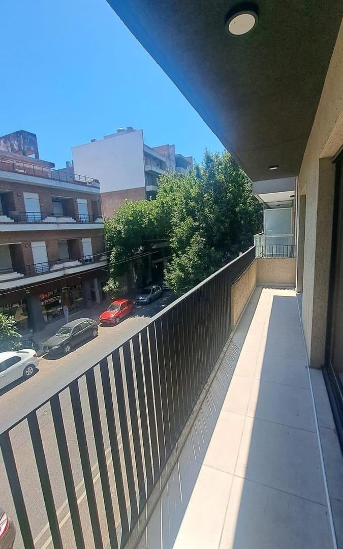 Foto de VENTA-DEPARTAMENTO 1 DORMITORIO-PISO EXCLUSIVO-SAN JUAN, imagen 2