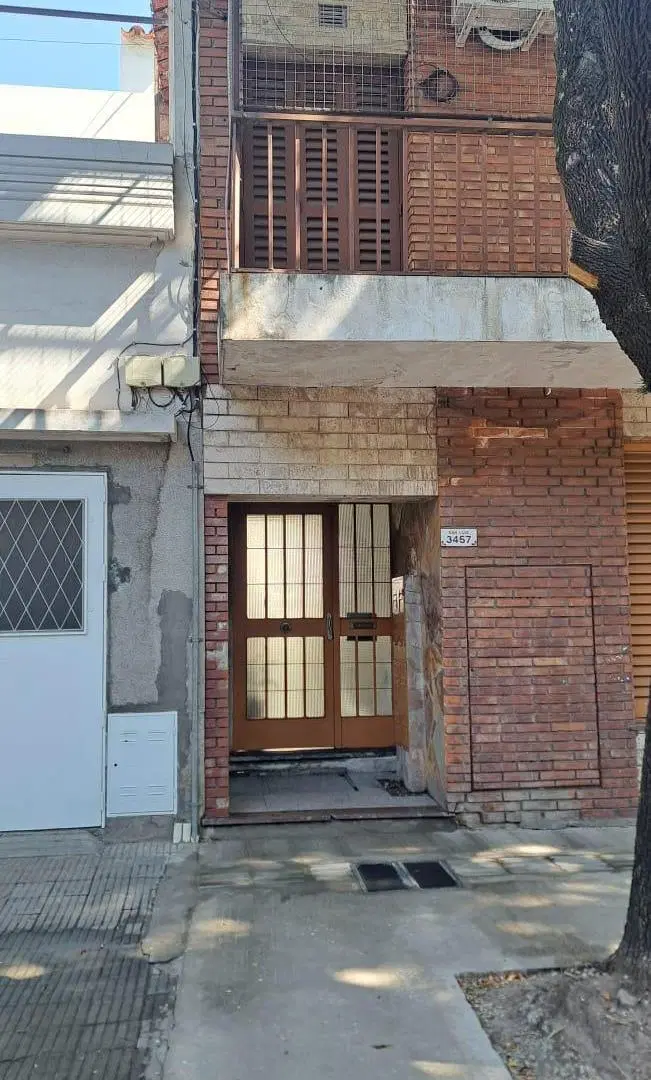 ALQUILER-SAN LUIS 3457-CASA DE PASILLO EN P.A.-2 DORMITORIOS- ECHESORTU- ROSARIO 4