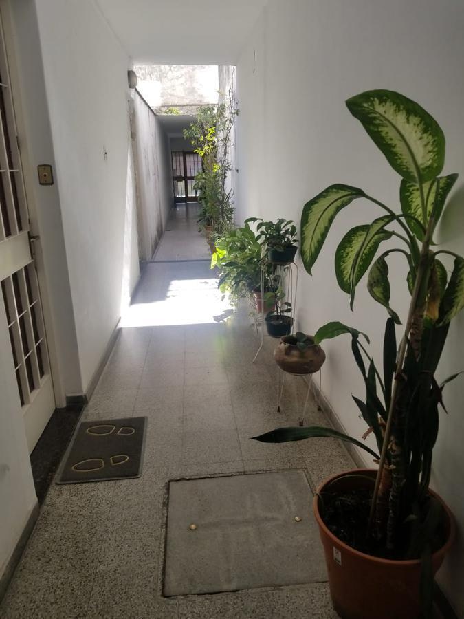 Foto de ALQUILER-SAN LUIS 3457-CASA DE PASILLO EN P.A.-2 DORMITORIOS, imagen 2