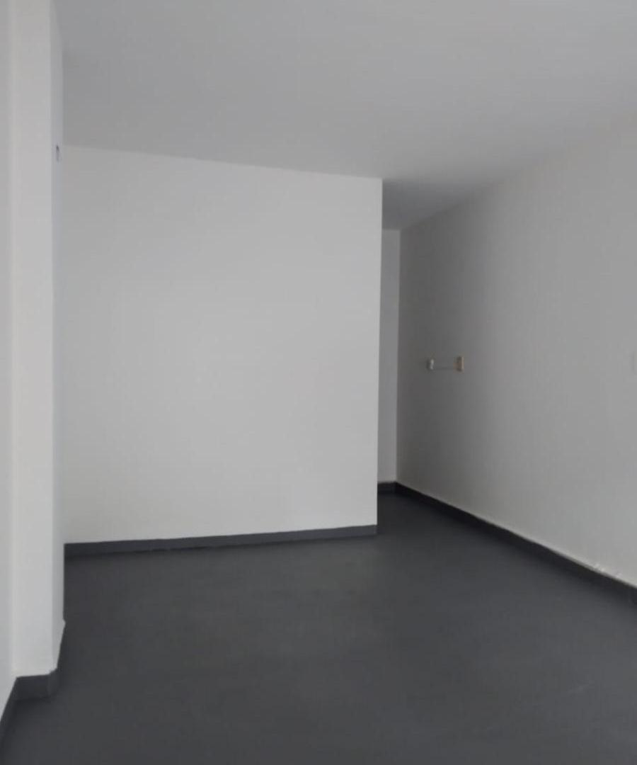 Foto de ALQUILER- LOCAL COMERCIAL- PROV. UNIDAS 1011- BELGRANO- ROSARIO, imagen 3