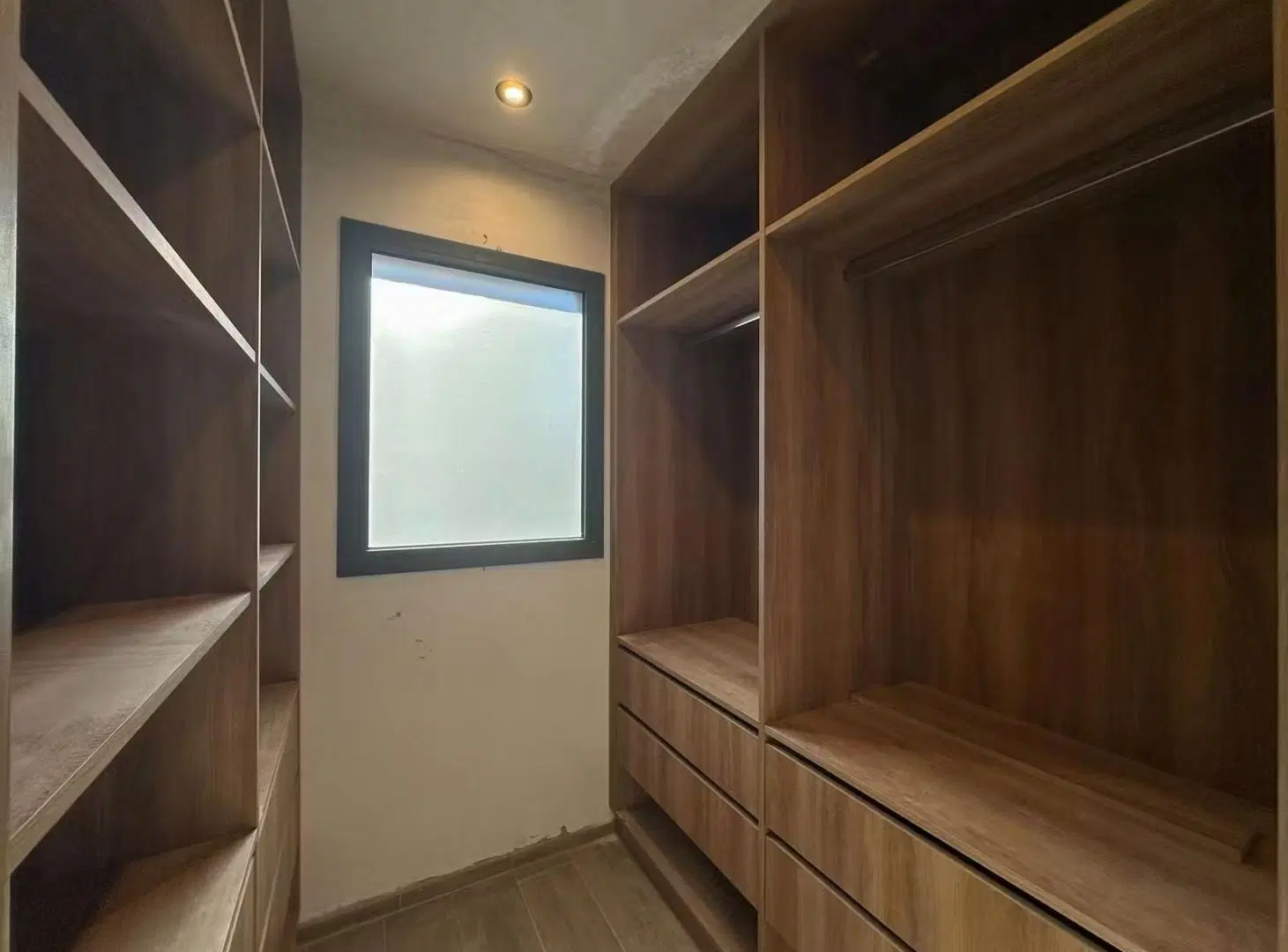 VENTA-ENTRE RIOS 430-3 DORMITORIOS CON PATIO Y PILETA - Centro-ROSARIO 2