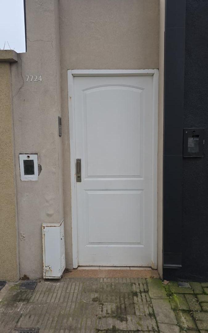 Foto de VENTA-CASA INTERNA UNICA-2 DORMITORIOS CON PATIO-NAVARRO, imagen 2