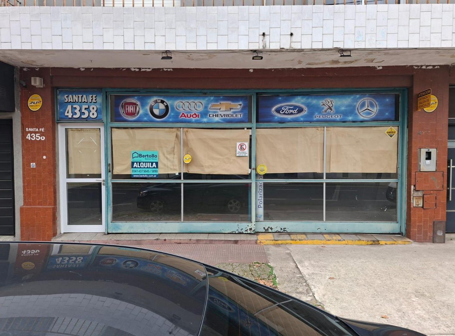 Foto de VENTA/ALQUILER - LOCAL COMERCIAL- SANTA FE 4358- ECHESORTU- ROSARIO, imagen 1