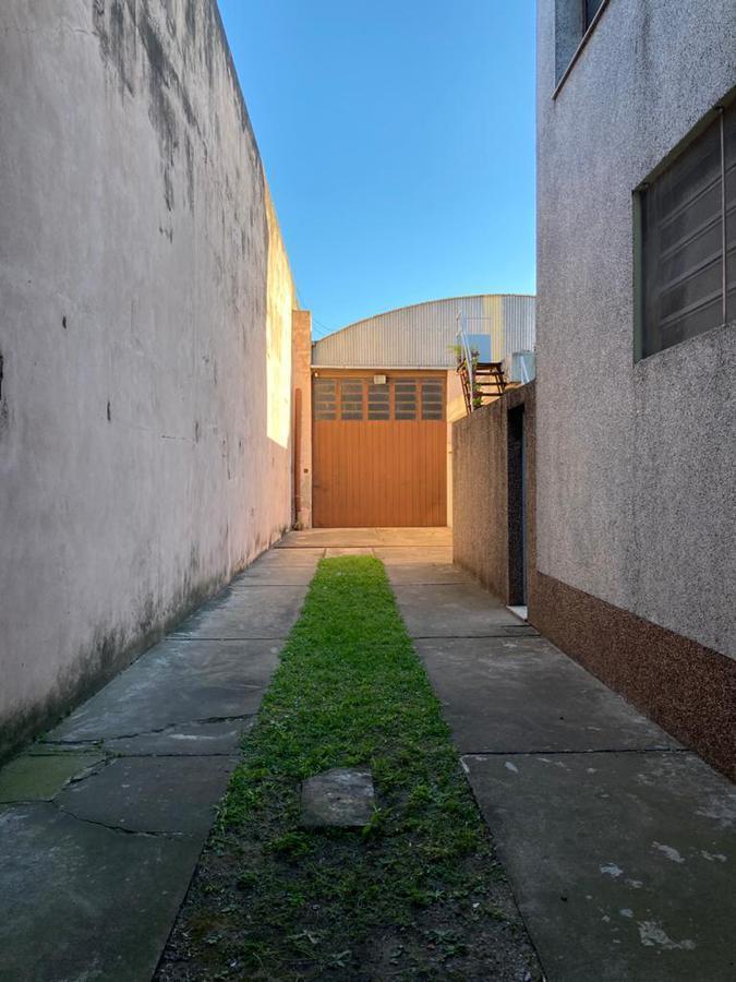 Foto de VENTA-2 CASAS CON GALPON-AV DEL ROSARIO 700-TIRO SUIZO, imagen 5