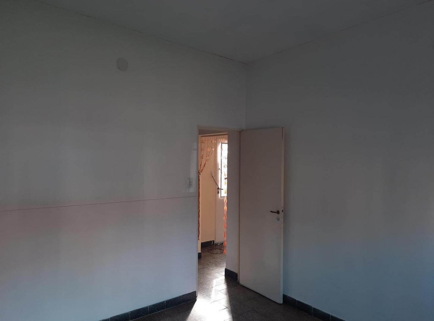 Foto de ALQUILER- CASA- PJE VOLTA 6638- 3 DORMITORIOS - URQUIZA- ROSARIO, imagen 5