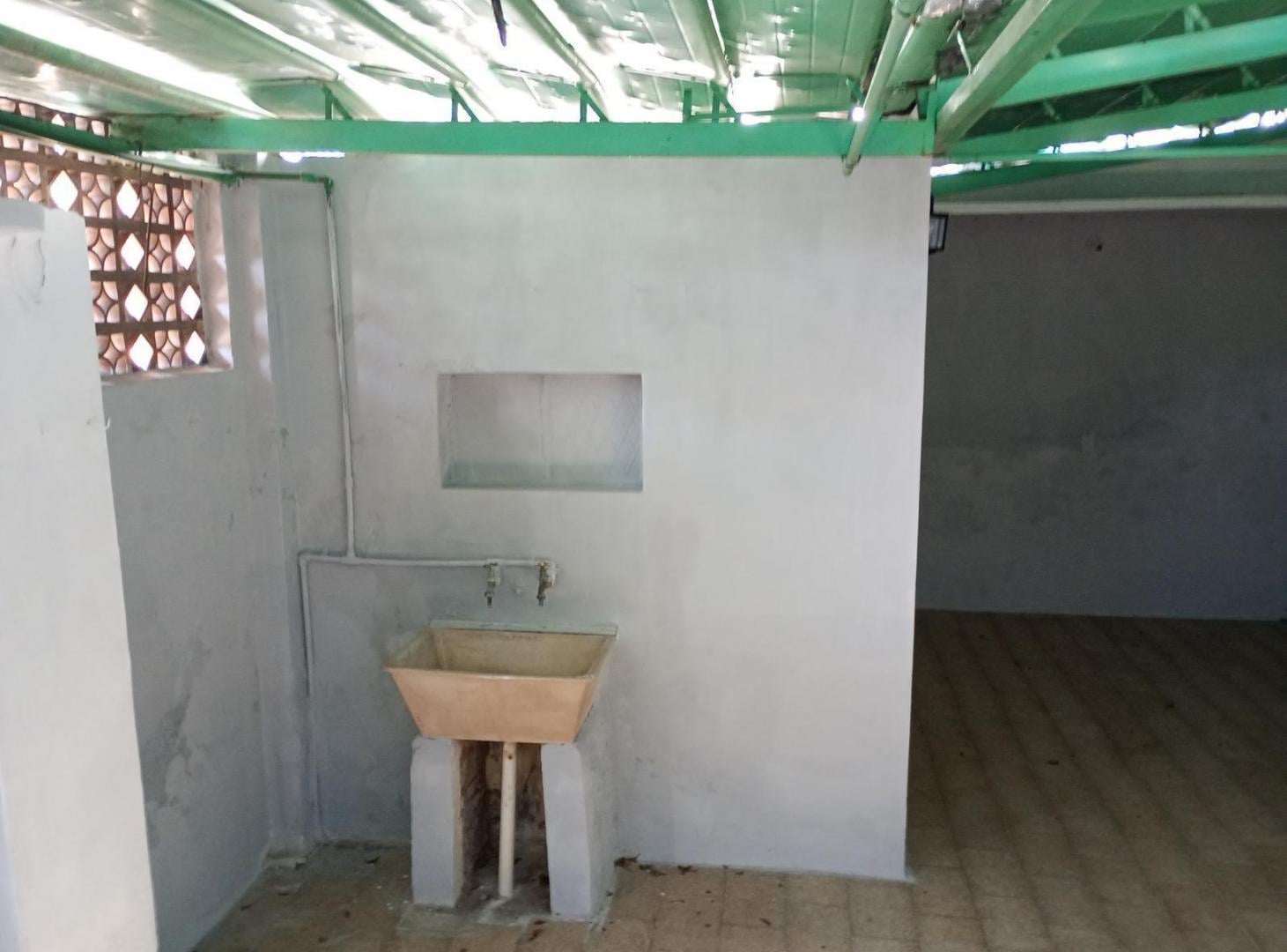 Foto de VENTA - CASA - 2 DORMITORIOS - PEDRO LINO FUNES 1326 - AZCUENAGA, imagen 2