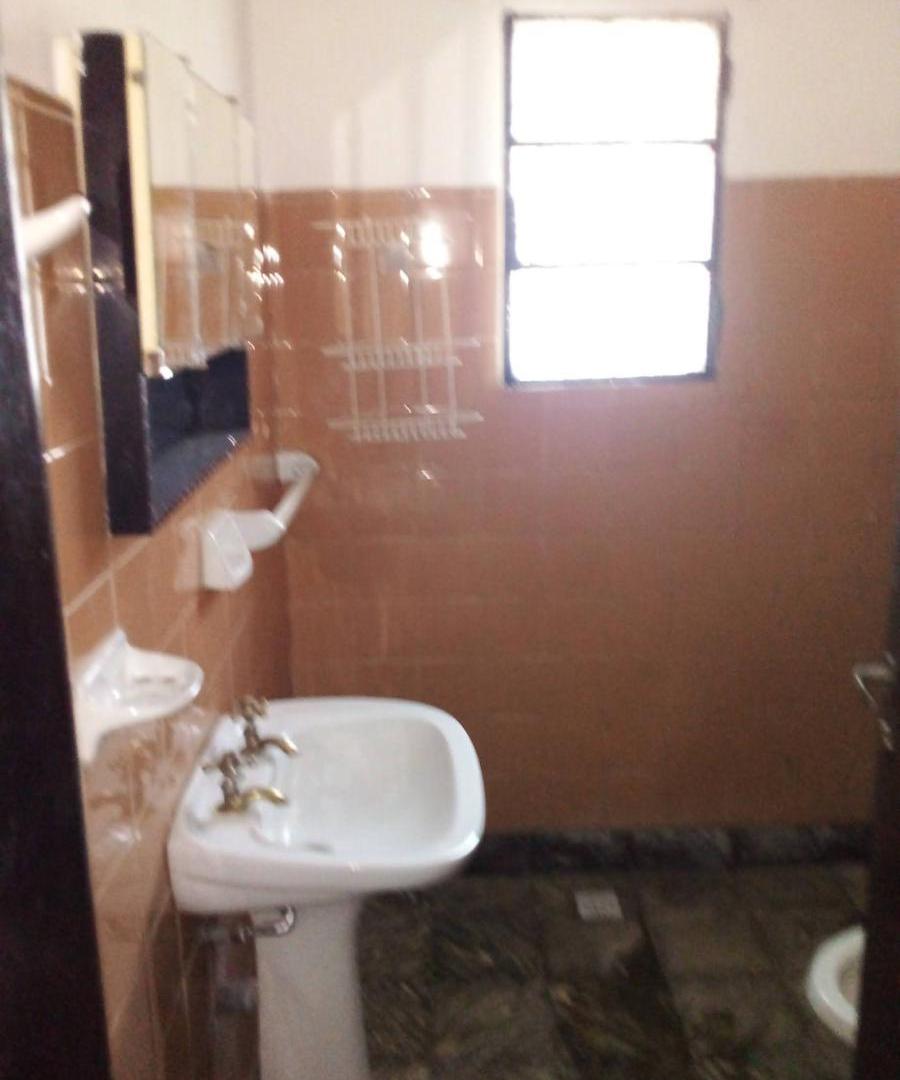 Foto de VENTA-CASA 2 DORMITORIOS-CASA INTERNA UNICA- MAGALLANES 1345 - BARRIO, imagen 3