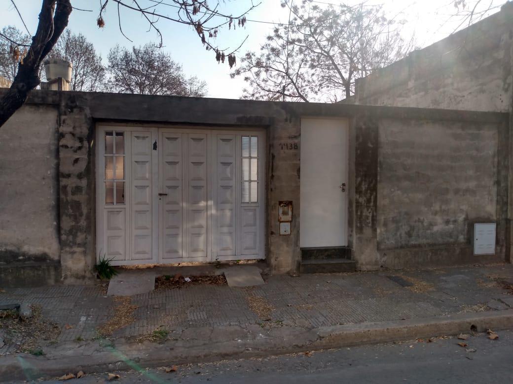 Foto de VENTA - CASA - 2 DORMITORIOS - PASAJE DUMONT 1438 - 9 DE JULIO 4700, imagen 1