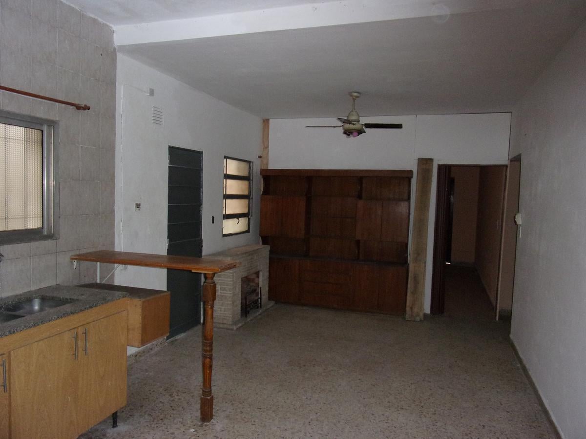 Foto de ALQUILER- CASA- MAGALLANES 1878- 2 DORMITORIOS - BELGRANO- ROSARIO, imagen 3