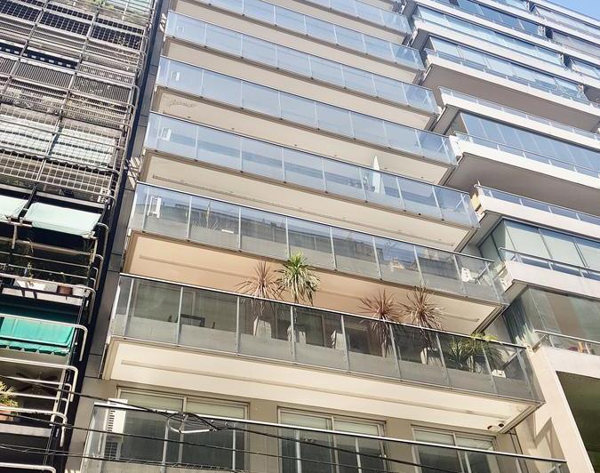 Pueyrredón 1700 - Oficina con cochera en Venta en Recoleta