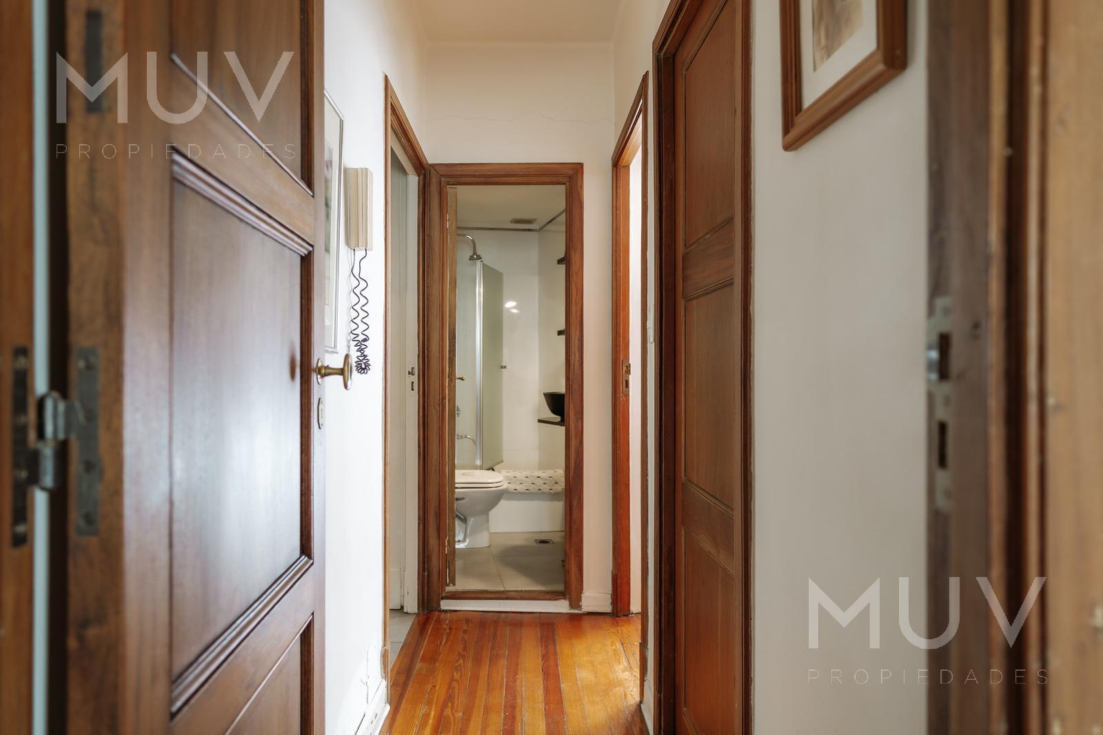 Agüero 2000 - Piso de 4 ambientes en Venta en Recoleta todo externo luz y sol