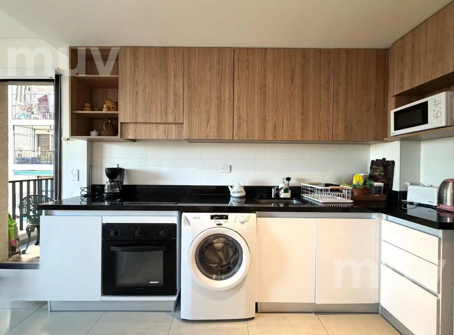 Alberti 300 - Departamento de 3 ambientes en Venta con balcón con amenities. 2