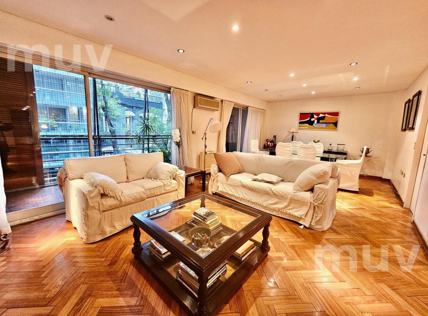 Virrey del Pino 2200 - Departamento de 5 ambientes con Cochera en Venta en Belgrano