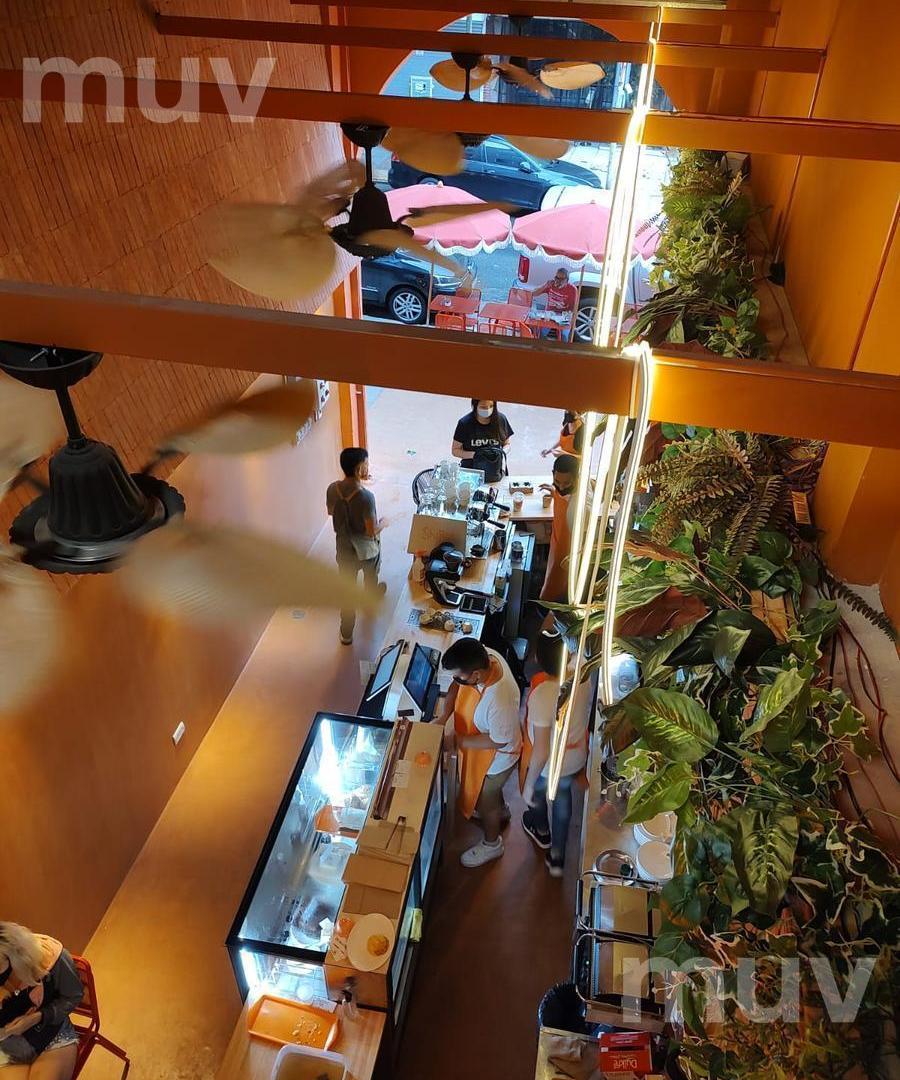 Foto de Felipe Vallese 3000 - Local Comercial en alquiler en Flores. Apto todo, imagen 5