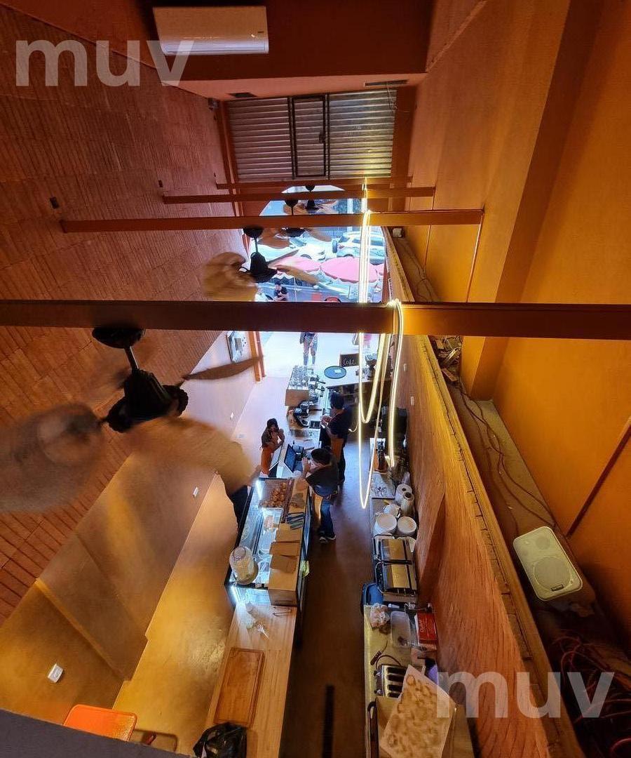 Foto de Felipe Vallese 3000 - Local Comercial en alquiler en Flores. Apto todo, imagen 3