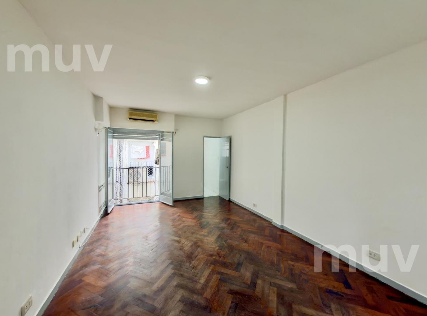 Foto de Peron 1900 - Monoambiente en Venta en Balvanera - Apto Profesional, imagen 1