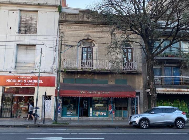 Casa 5 ambientes. | AV SAENZ al 600 3