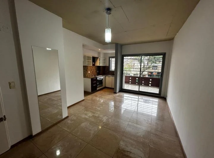 Departamento 1 ambiente. | JUAN BAUTISTA ALBERDI al 600 5