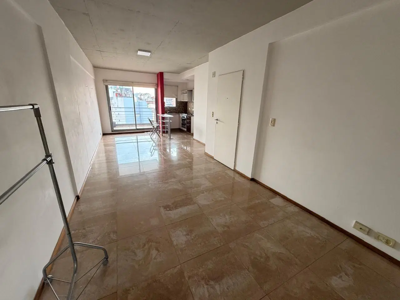 Departamento monoambiente. | JUAN BAUTISTA ALBERDI al 600 1