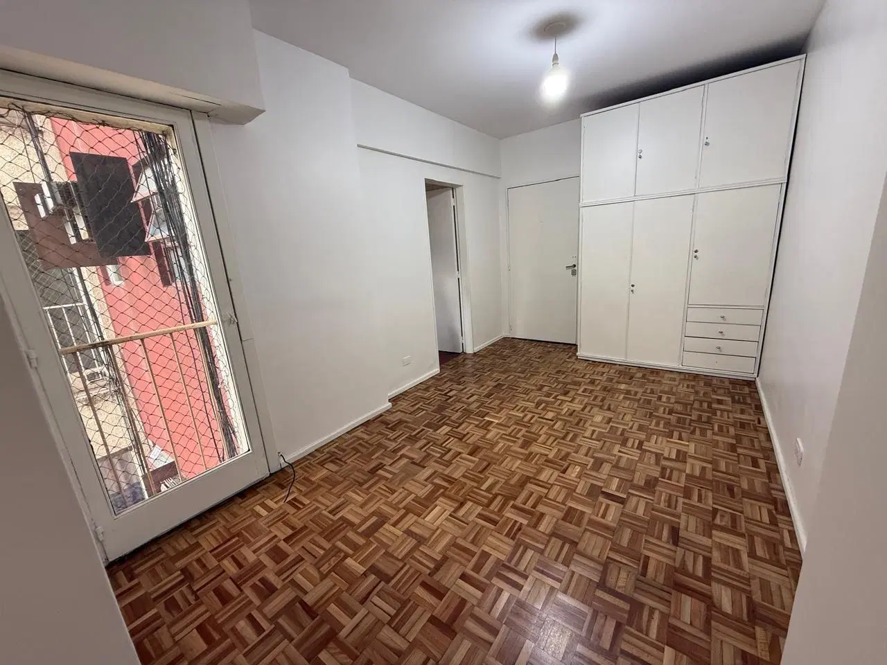 Departamento 2 ambientes. | YERBAL al 700 4