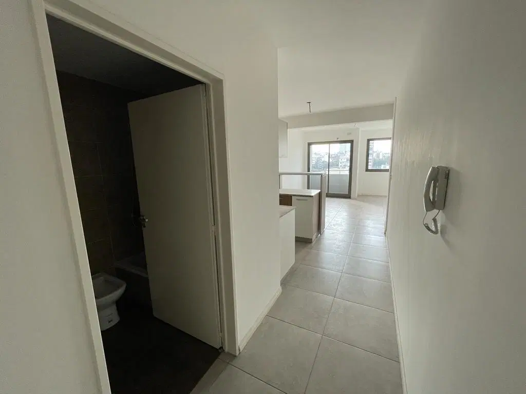 1 AMBIENTE | DIRECTORIO, AVDA. al 1000 5
