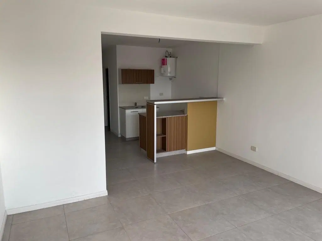 1 AMBIENTE | DIRECTORIO, AVDA. al 1000 4