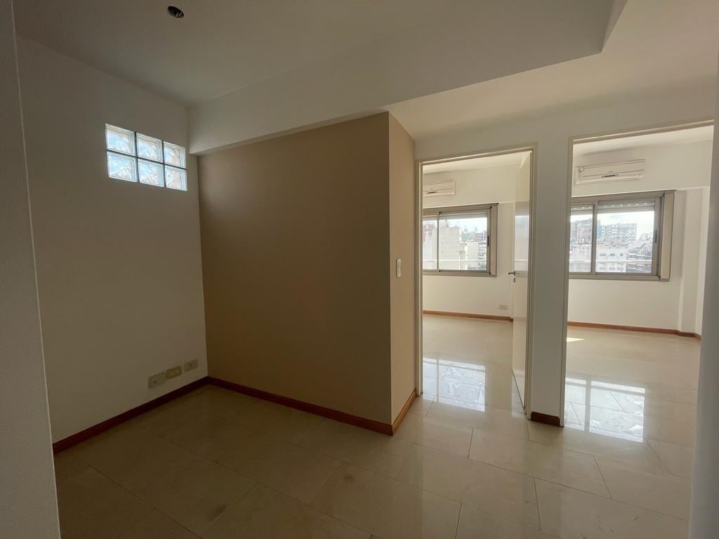 Foto de Oficina . | ALBERDI, JUAN B., AV. al 300, imagen 3
