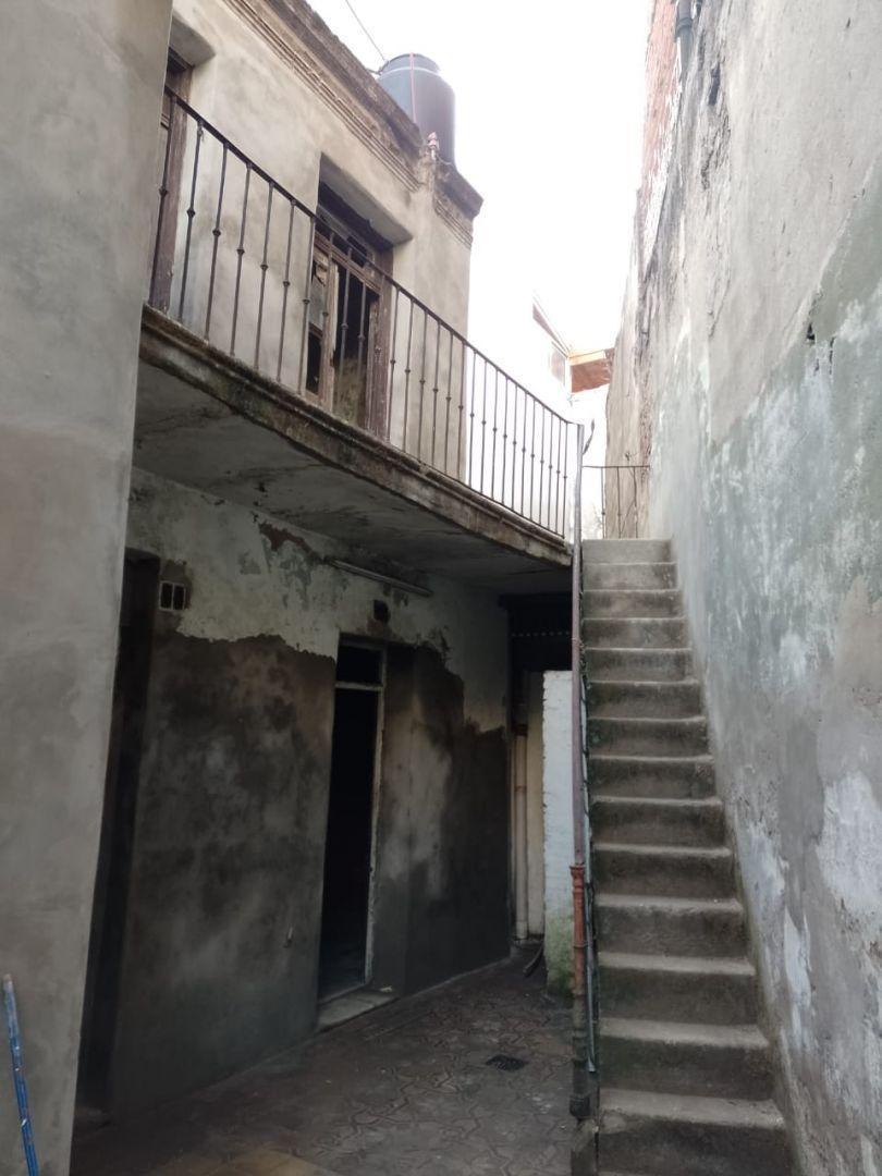 Foto de Local . | Carlos Calvo al 3600, imagen 2