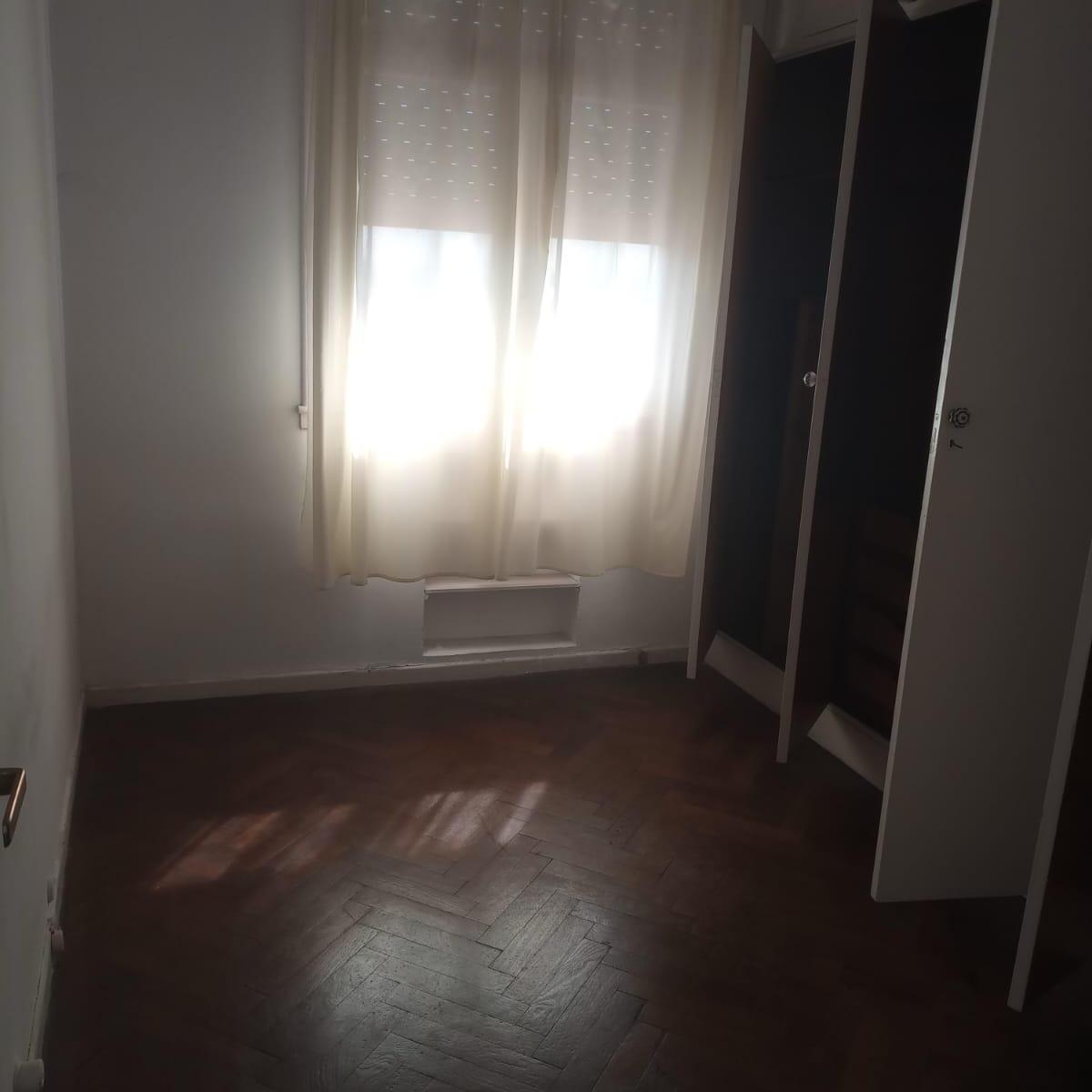 3 Amb. con Dependencia. 2 Baños. 5