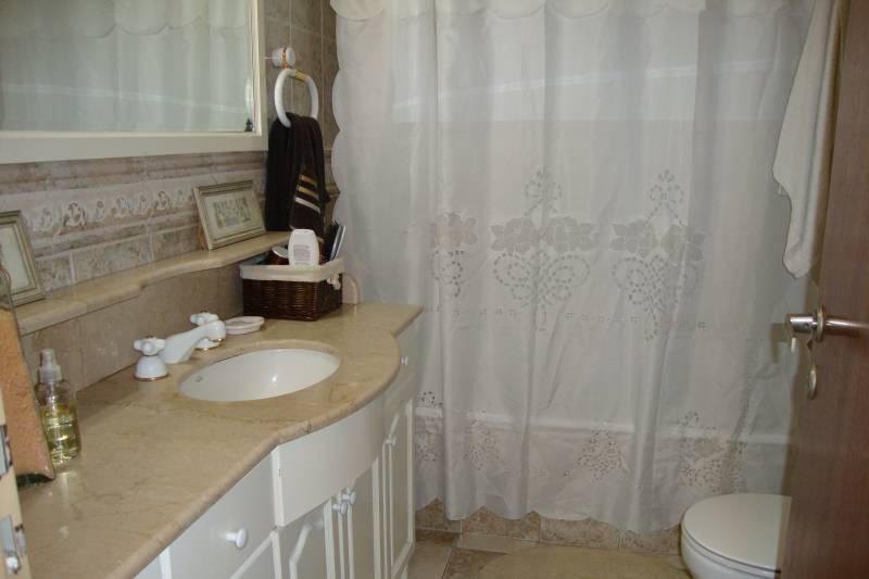 Foto de TRIPLEX DE 4 AMB , COCHERA en Venta en Ramos Mejia, imagen 3