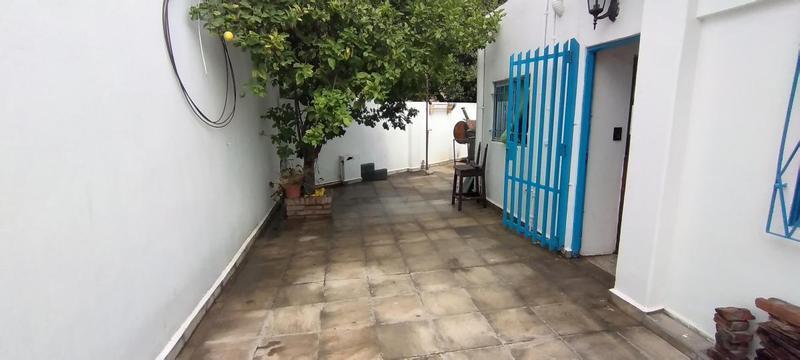 Foto de Venta Local c/ vivienda sobre Av. de alto transito - Oportunidad de, imagen 2