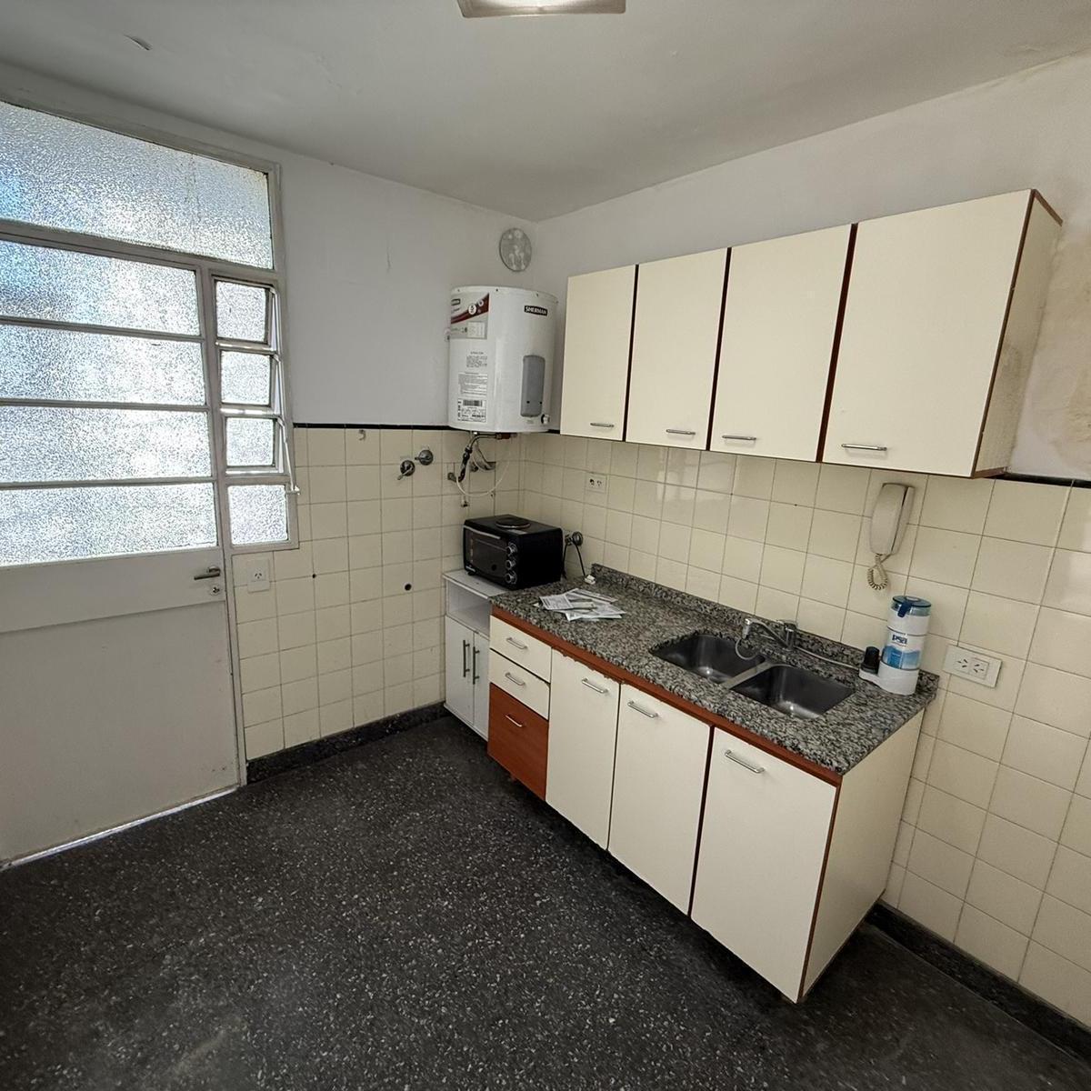 Departamento en VENTA 2 Amb. Apto Profesional - Ramos Mejia Centro