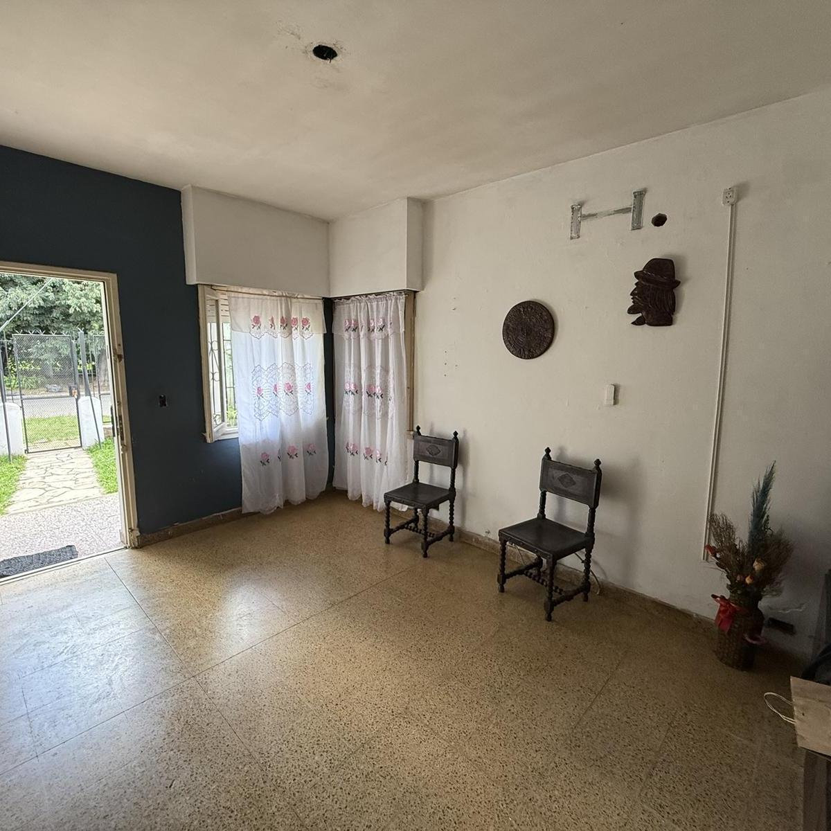 Foto de Chalet en Venta 3 Amb. a Refaccionar - Ramos Mejia, imagen 5