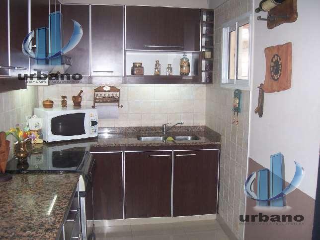 Foto de Casa en Venta en Villa Luzuriaga, imagen 5