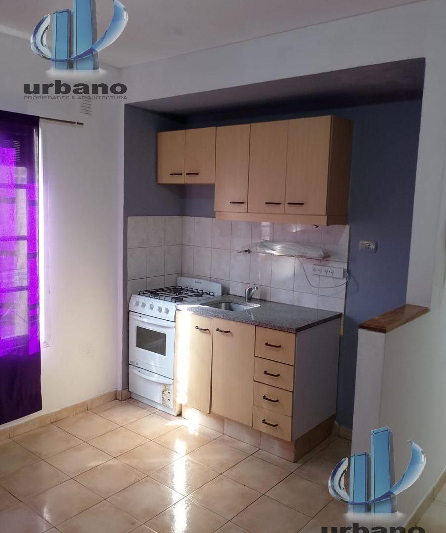 Foto de Departamento de 2 ambientes 2do piso por escalera contrafrente s /, imagen 2
