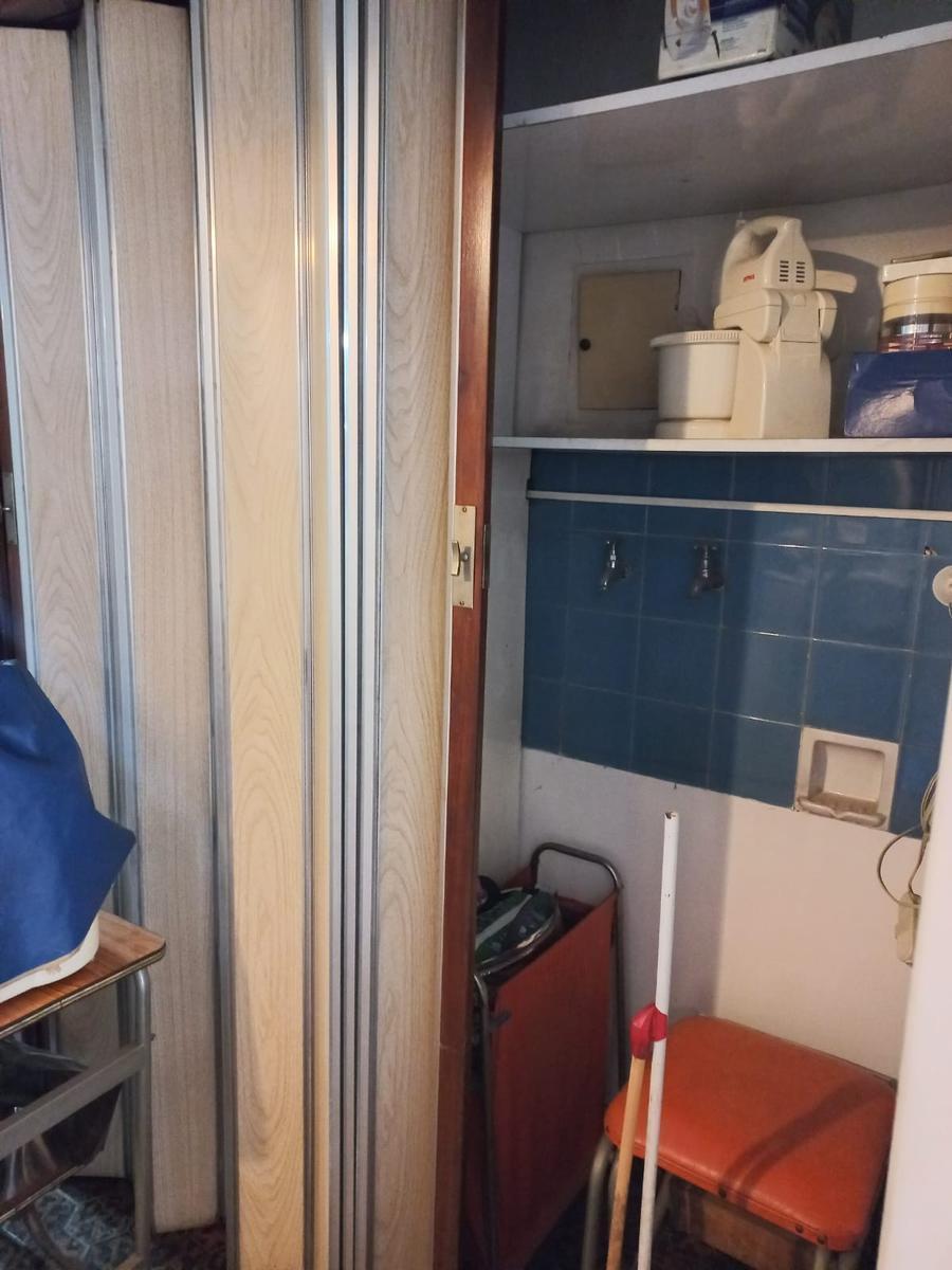 Departamento de 4 Ambientes C/dependencia Frente Al Parque 2