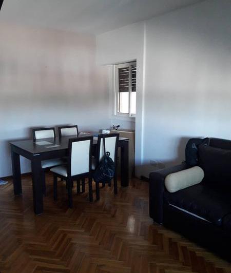 EXCELENTE DEPARTAMENTO DE 4 AMBIENTES CONTRAFRENTE 4