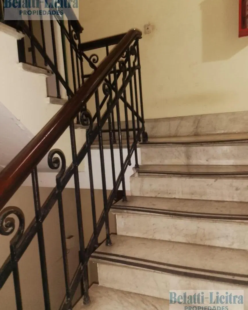 DEPARTAMENTO DE 2 AMBIENTES CON BALCON AL FRENTE 5